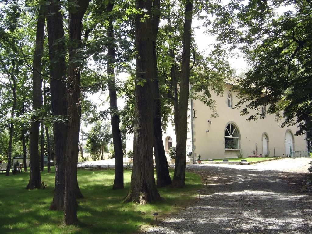 Bed and Breakfast L'Orangerie Бельрив-сюр-Алье Экстерьер фото