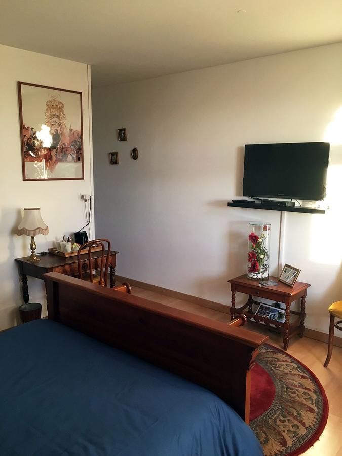 Bed and Breakfast L'Orangerie Бельрив-сюр-Алье Экстерьер фото